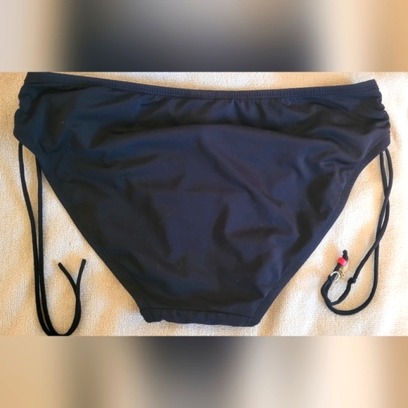 New Directions Black String Bikini Bottom with Pink‎ Accent (Size M) - Picture 5 of 12